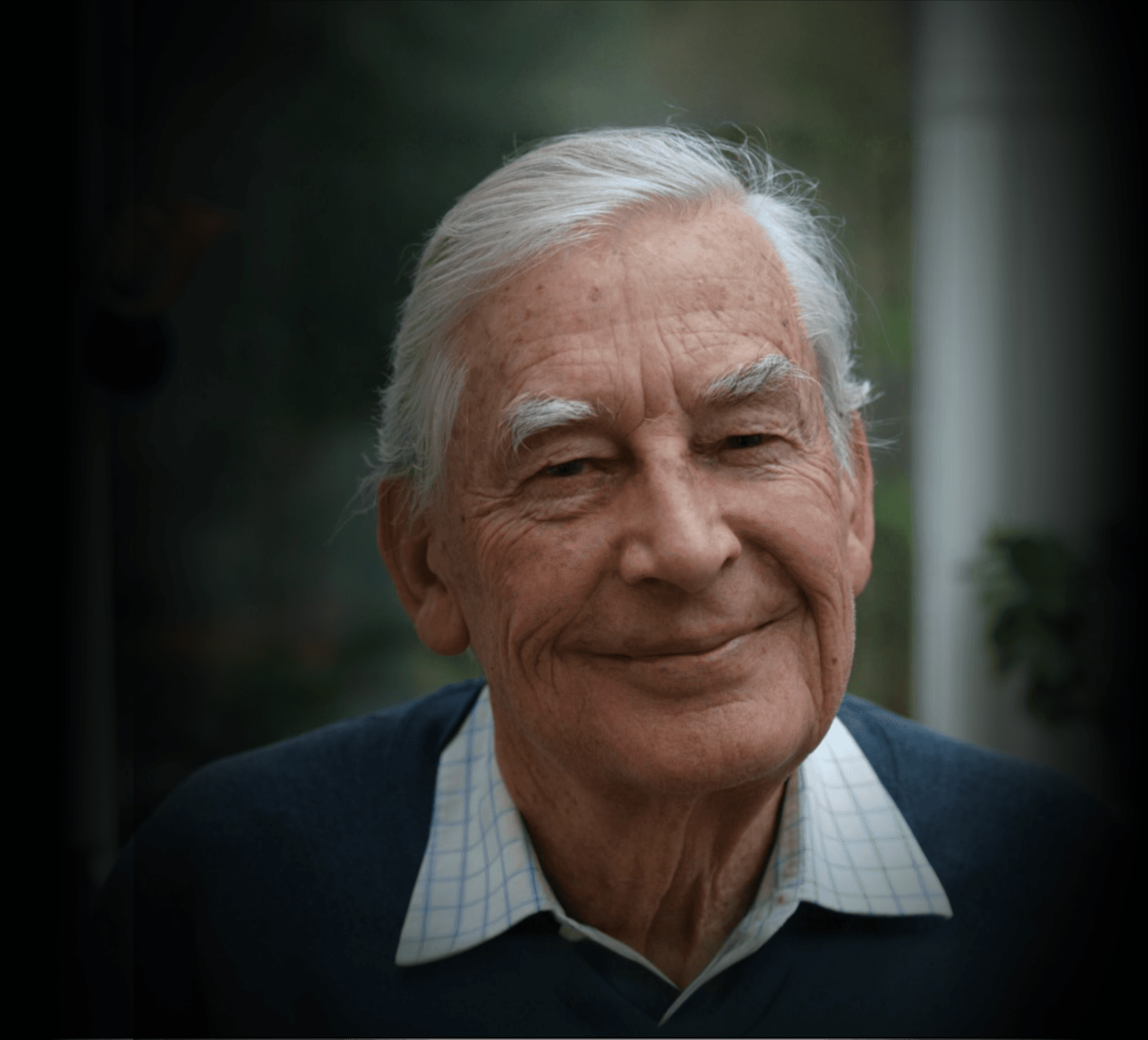 Richard Harries smiling warmly at the camera